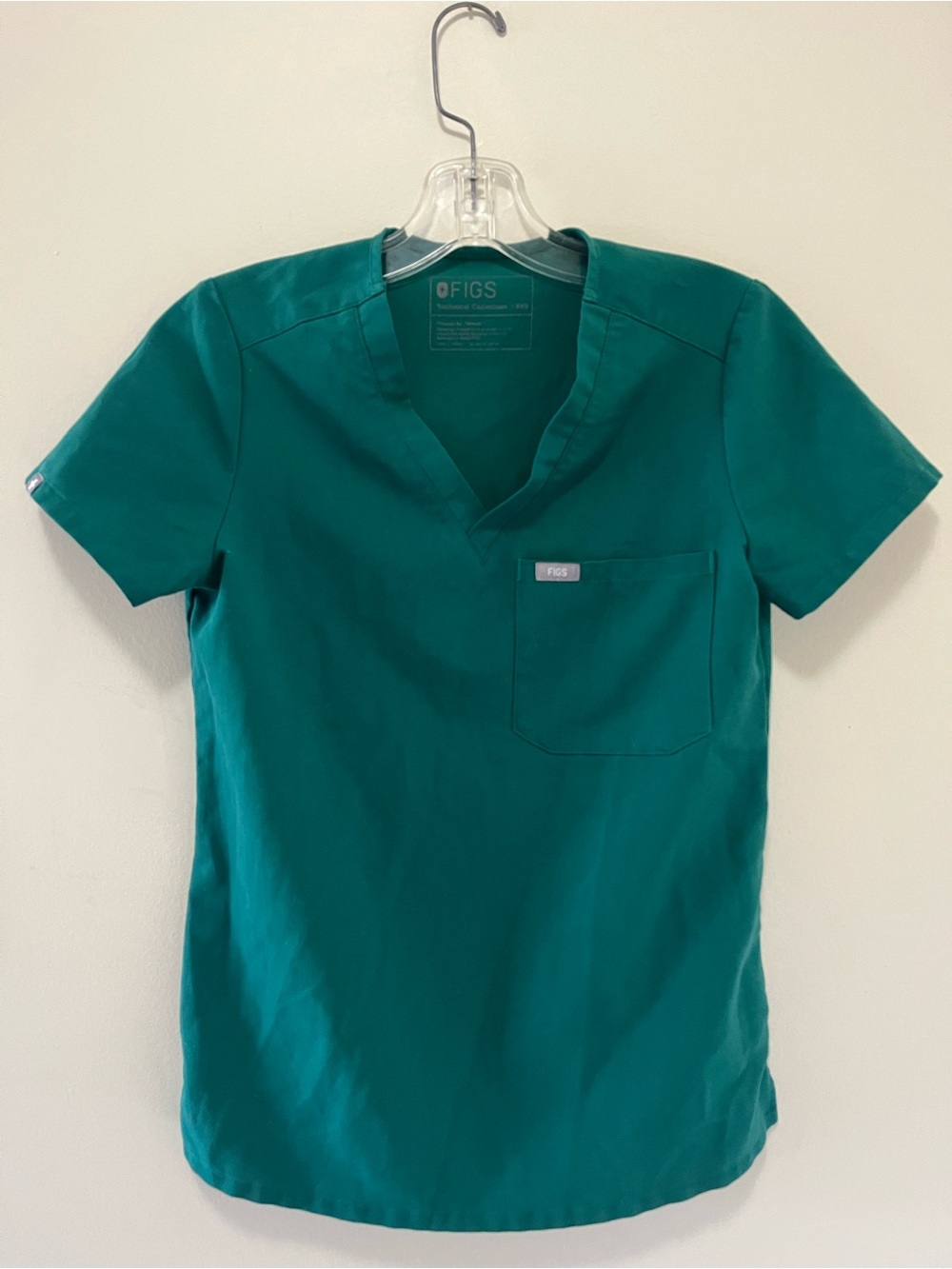 FIGS Technical Collection Dark Jade Green V-Neck Scrub Top XXS
